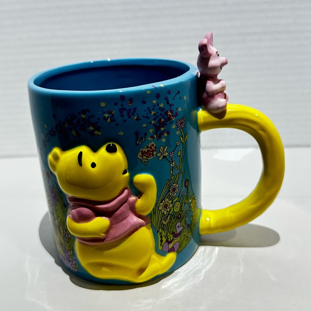 Winnie the Pooh and Piglet 3D Mug